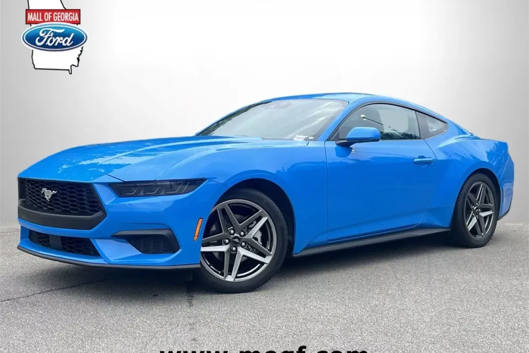 2025 Ford Mustang EcoBoost photo 1