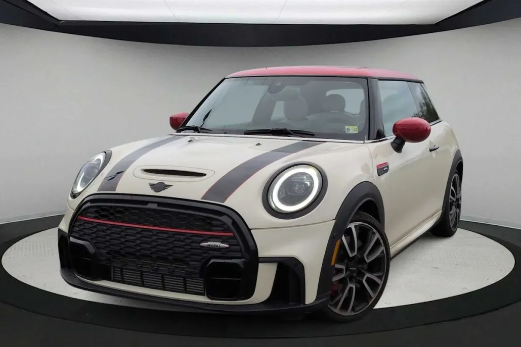 2023 Mini Cooper 2 Door Hardtop photo 1