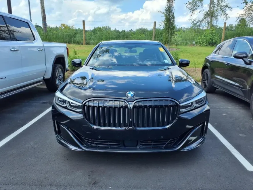 2021 Bmw 740i photo 1