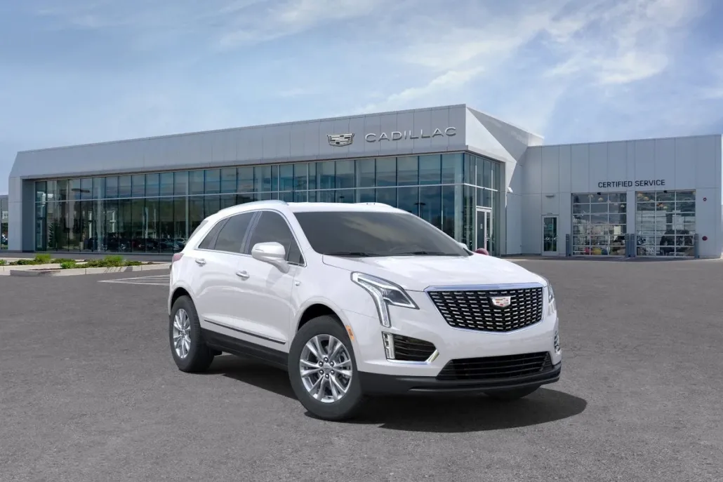 2025 Cadillac XT5 Luxury photo 1