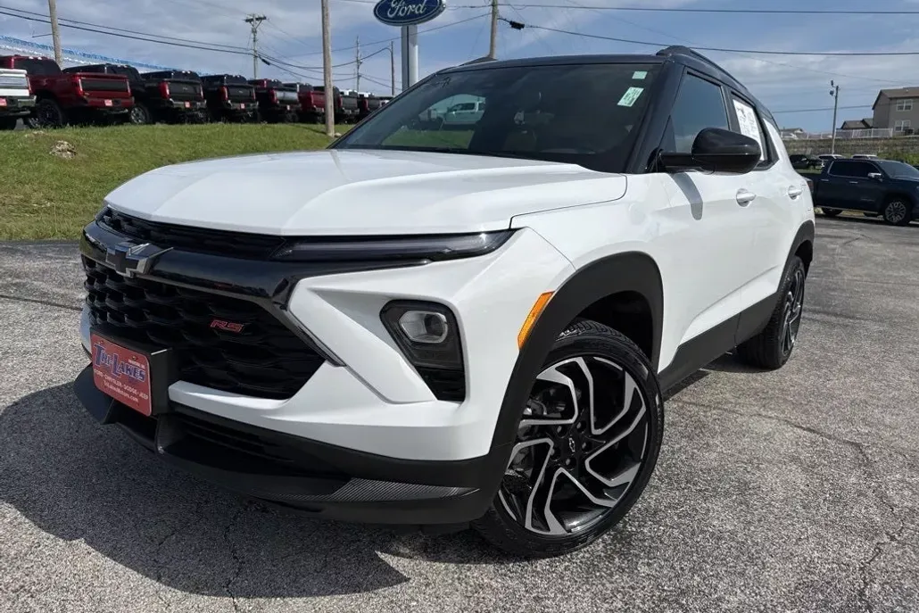2024 Chevrolet Trailblazer RS photo 1