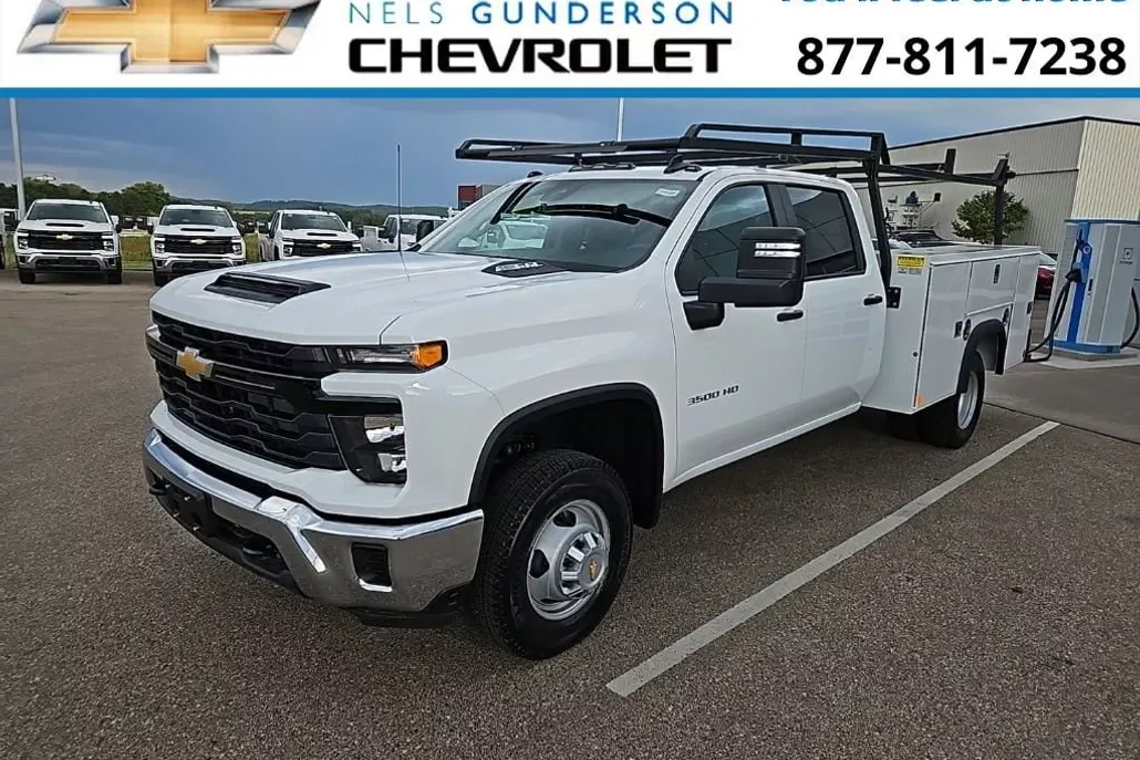 2024 Chevrolet Silverado 3500HD Work Truck photo 1