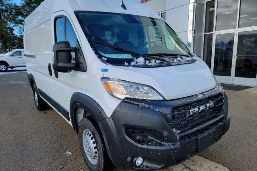 2024 Ram ProMaster 2500 photo 1