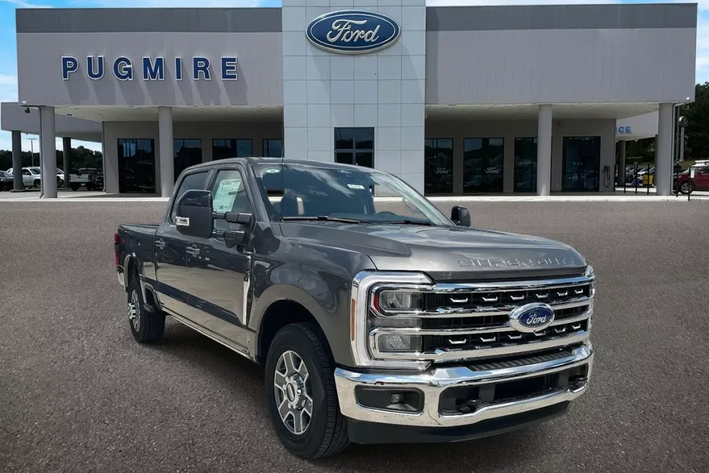 2026 Ford F-350 Lariat photo 1