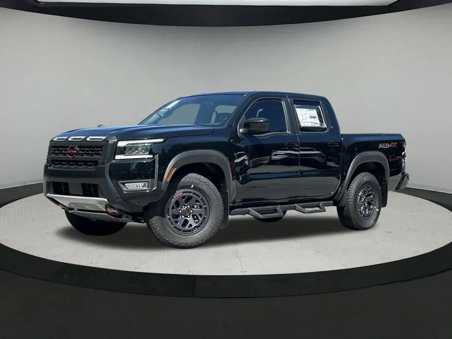 2025 Nissan Frontier PRO-4X photo 1