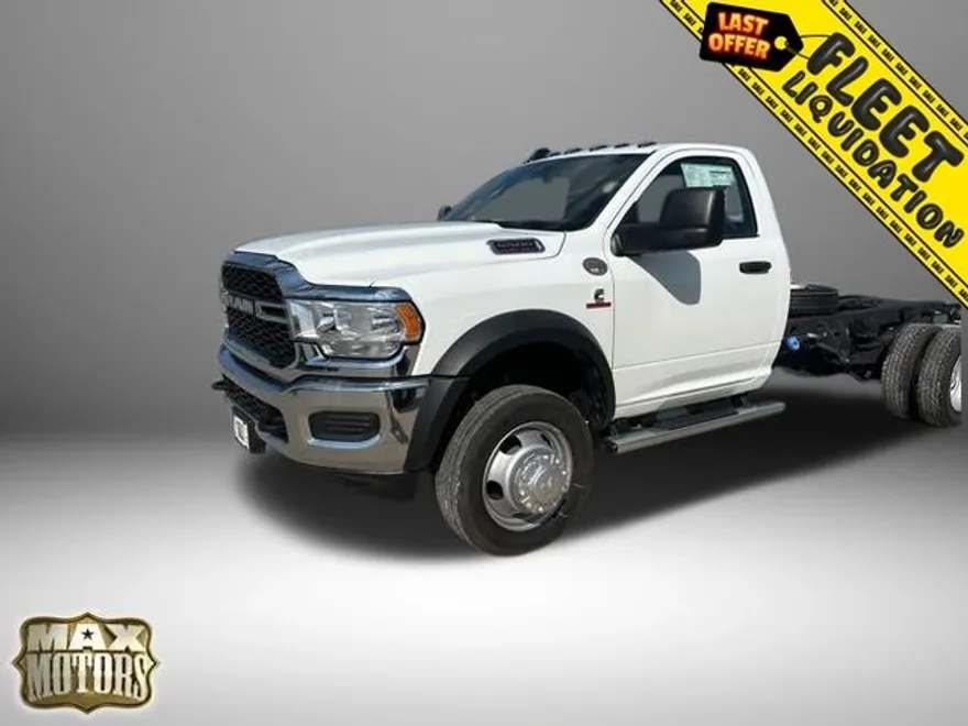 2024 Ram 5500 Tradesman photo 1