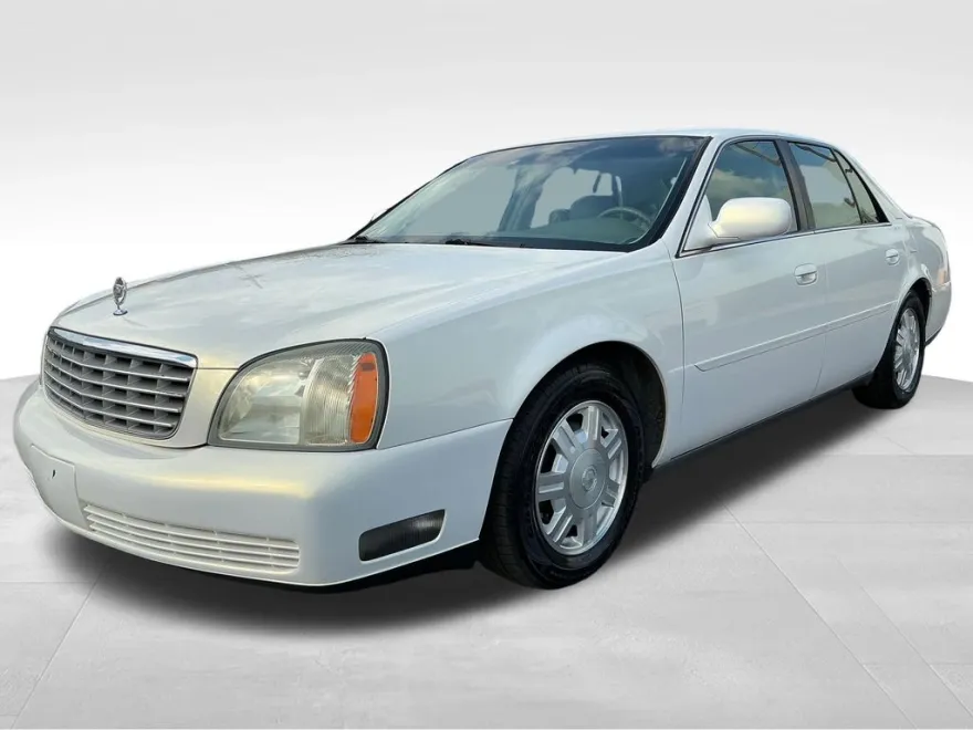 2004 Cadillac DeVille Base photo 1