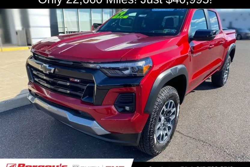 2024 Chevrolet Colorado Z71 photo 1