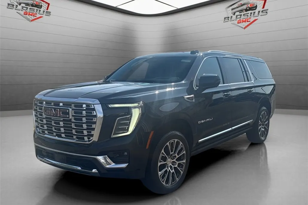 2026 Gmc Yukon XL Denali photo 1