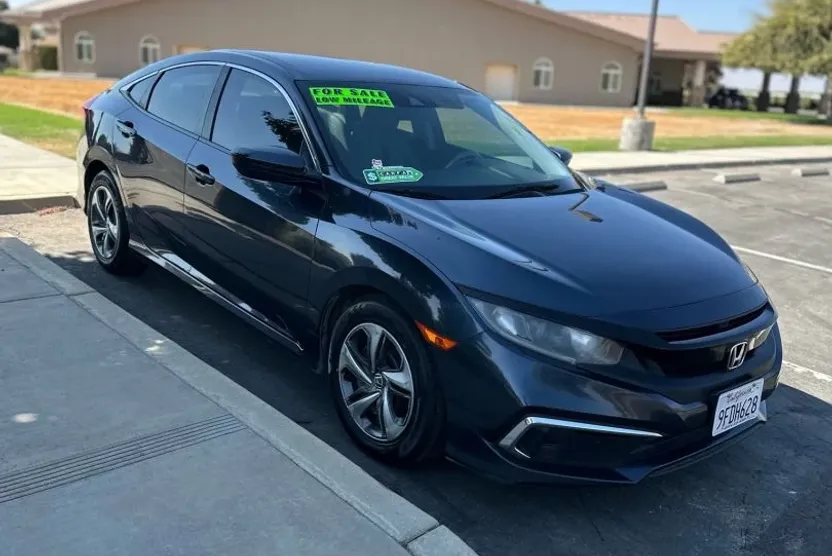 2020 Honda Civic LX photo 1
