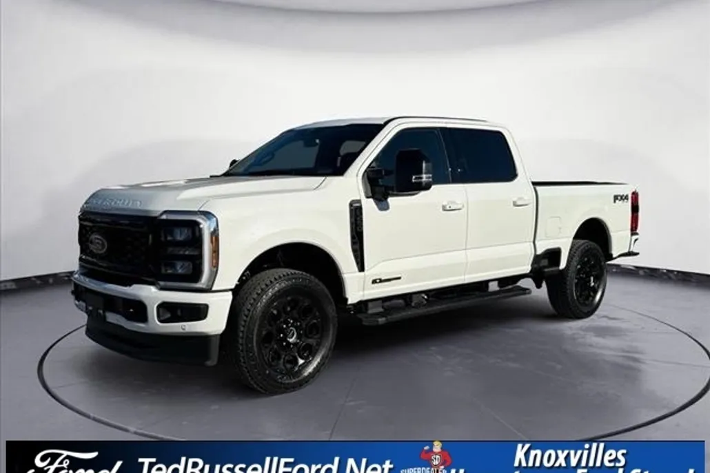 2025 Ford F-250 Lariat photo 1