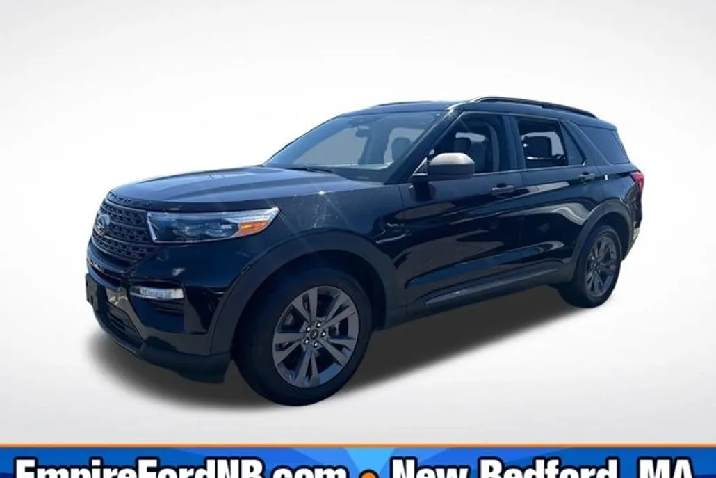 2021 Ford Explorer XLT photo 1