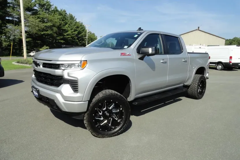 2022 Chevrolet Silverado 1500 RST photo 1