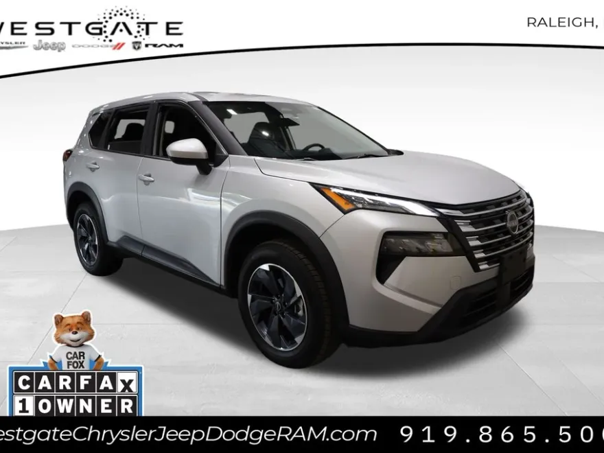 2024 Nissan Rogue SV photo 1
