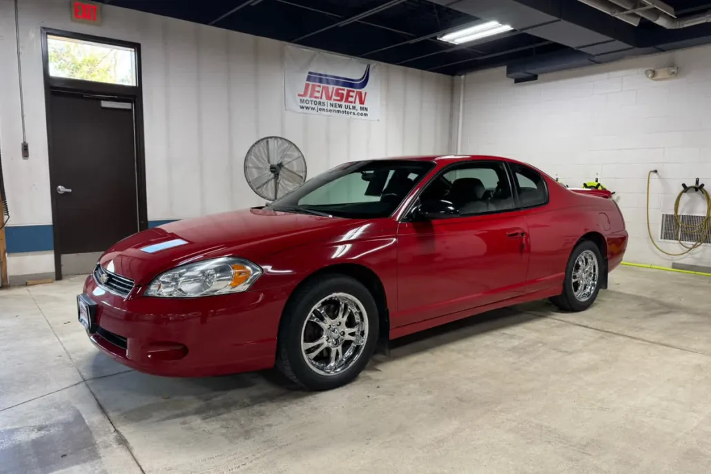 2007 Chevrolet Monte Carlo LT photo 1