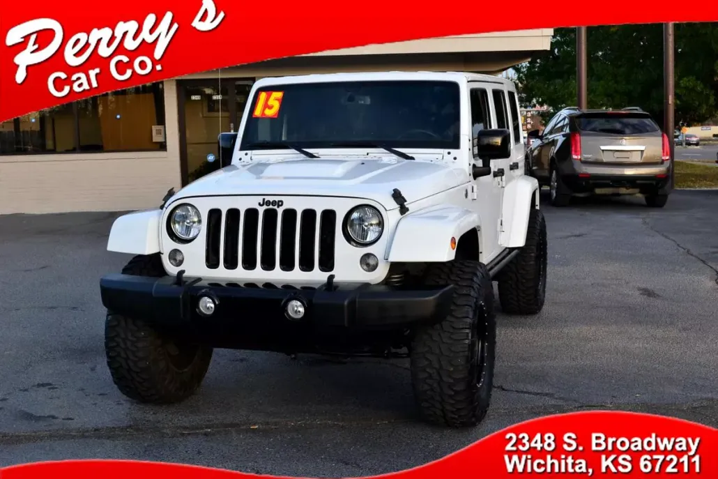 2015 Jeep Wrangler Unlimited Sahara photo 1