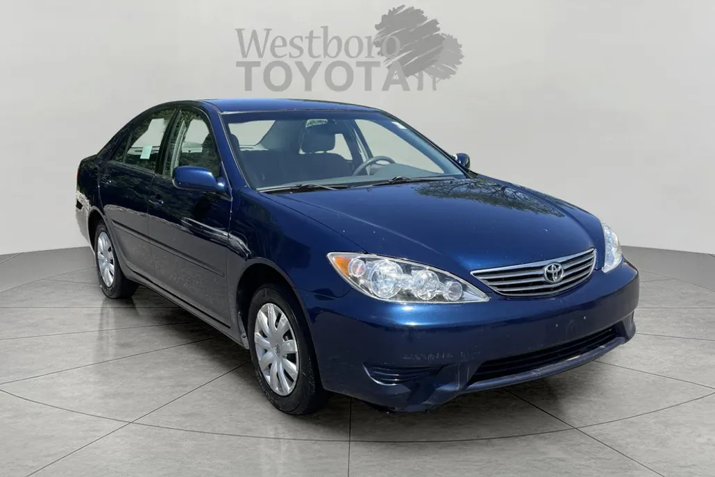 2006 Toyota Camry LE photo 1