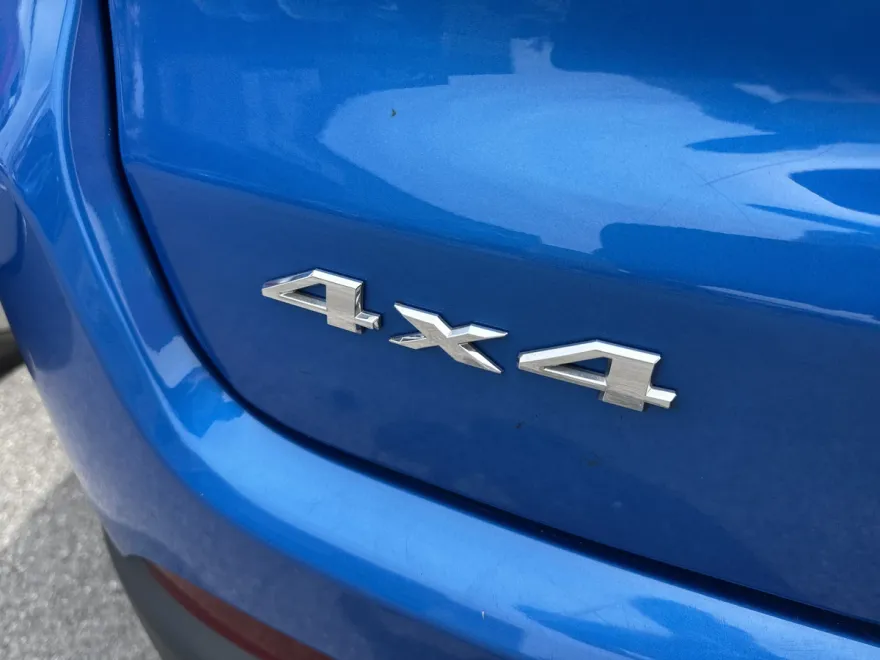 2022 Jeep Compass Limited photo 1