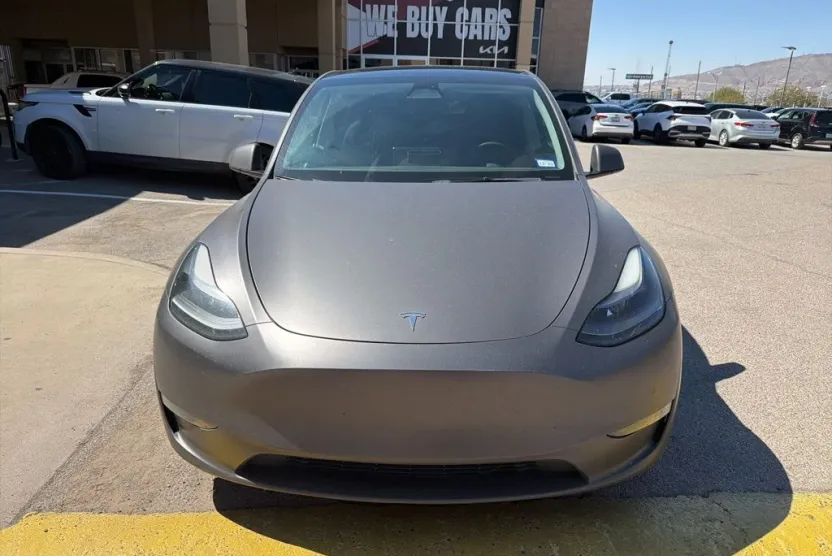 2022 Tesla Model Y Performance photo 1