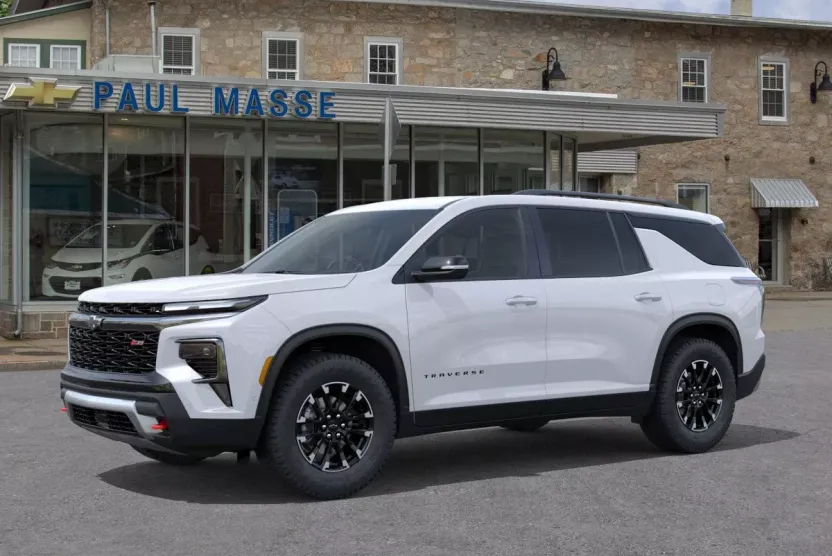 2026 Chevrolet Traverse Z71 photo 1