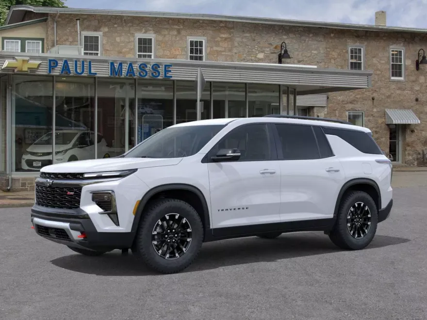 2026 Chevrolet Traverse Z71 photo 1