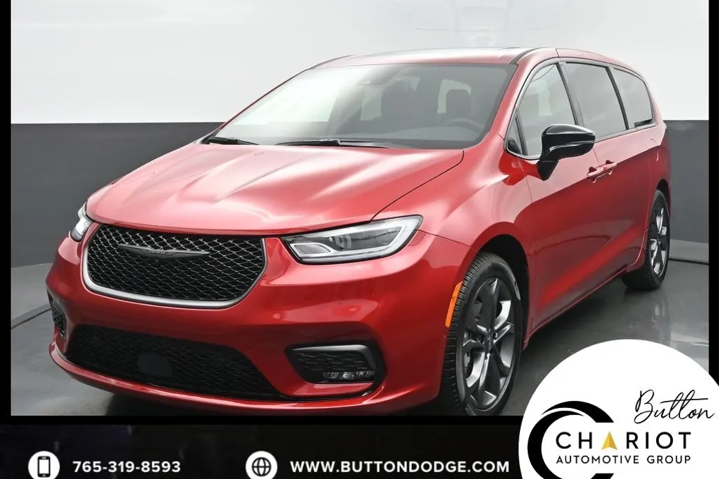 2026 Chrysler Pacifica photo 1