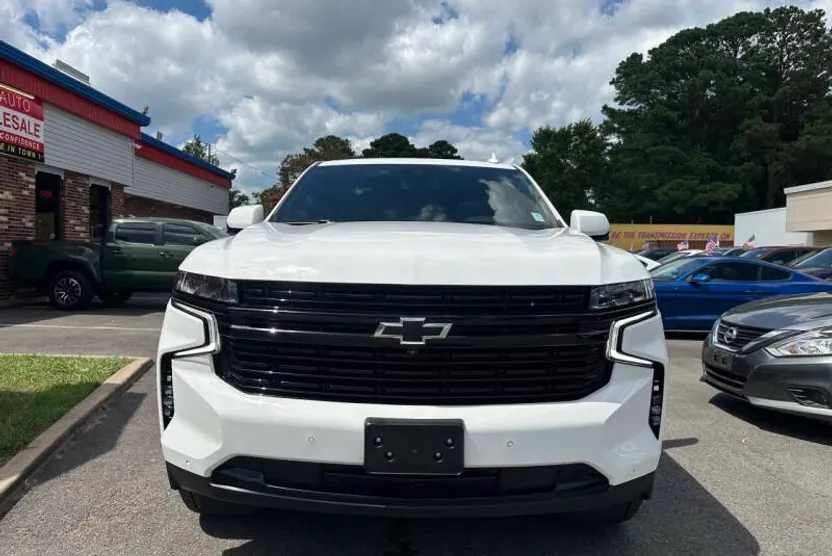 2023 Chevrolet Tahoe RST photo 1