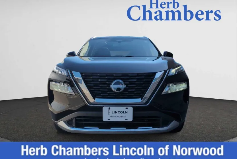 2023 Nissan Rogue Platinum photo 1