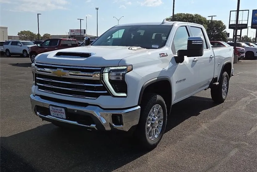 2025 Chevrolet Silverado 2500HD LTZ photo 1