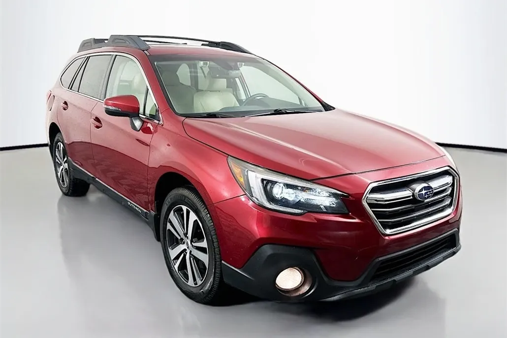 2018 Subaru Outback 3.6R Limited photo 1