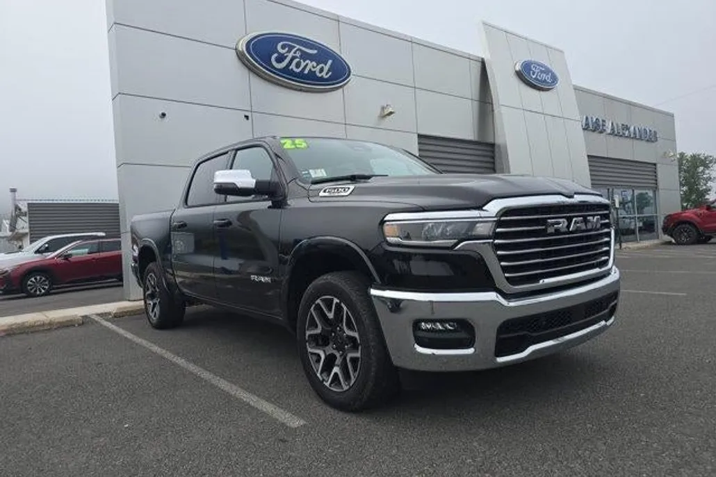 2025 Ram 1500 Laramie photo 1