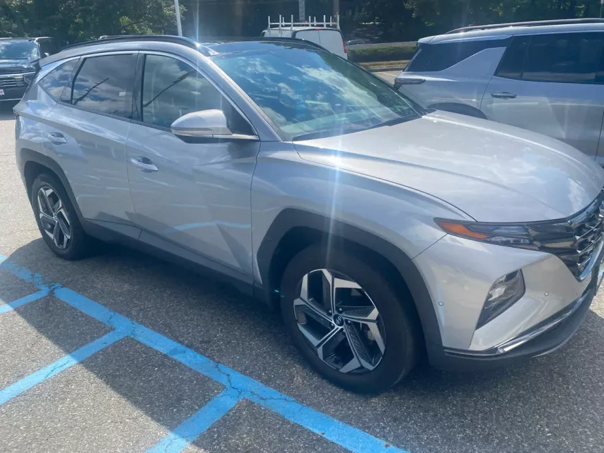 2022 Hyundai Tucson Limited photo 1