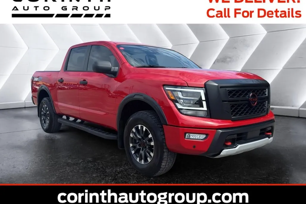 2024 Nissan Titan PRO-4X photo 1