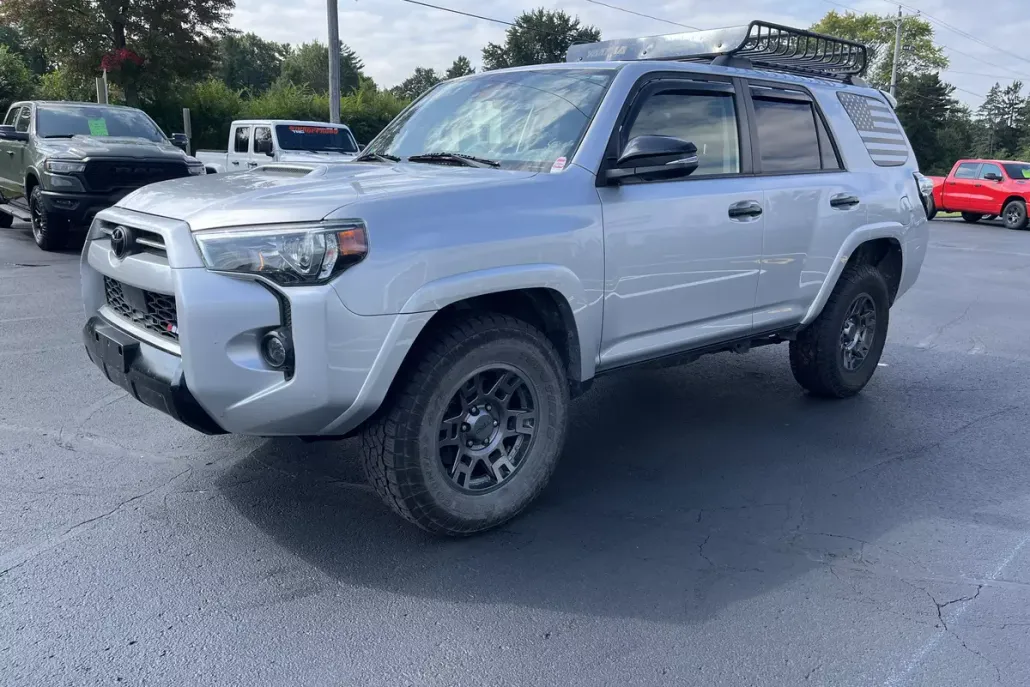 2020 Toyota 4Runner Base photo 1