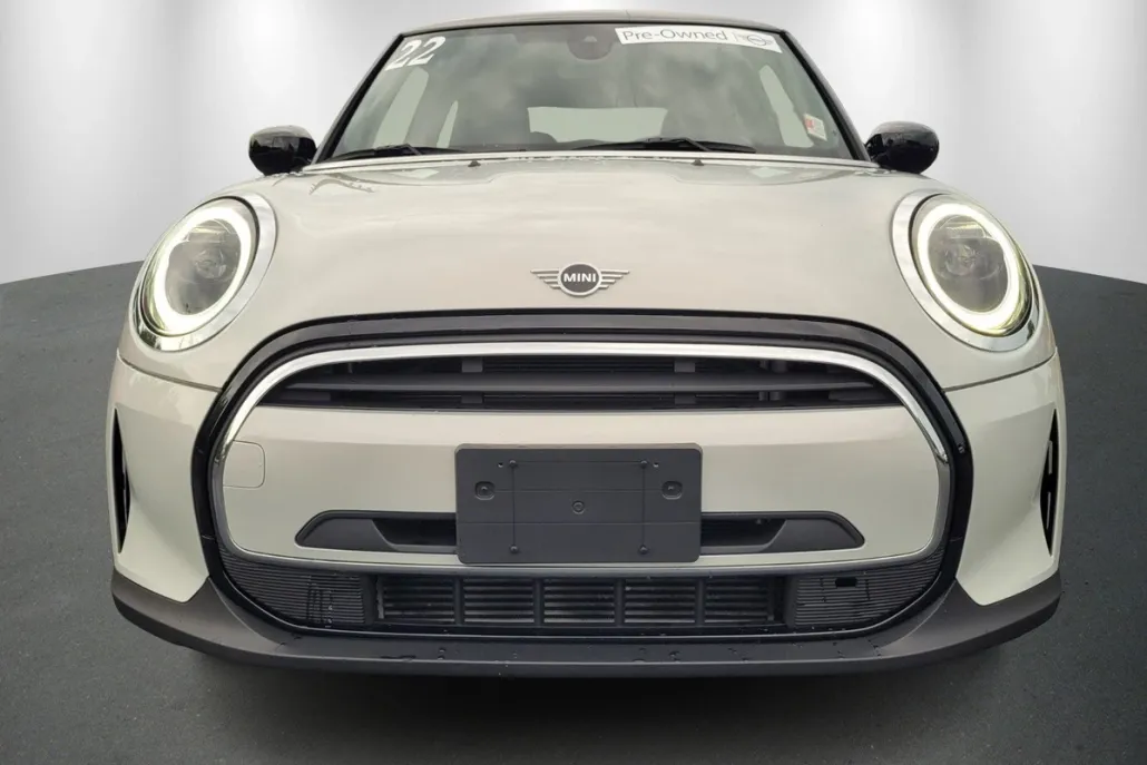 2022 Mini Cooper 2 Door Hardtop Oxford Edition photo 1