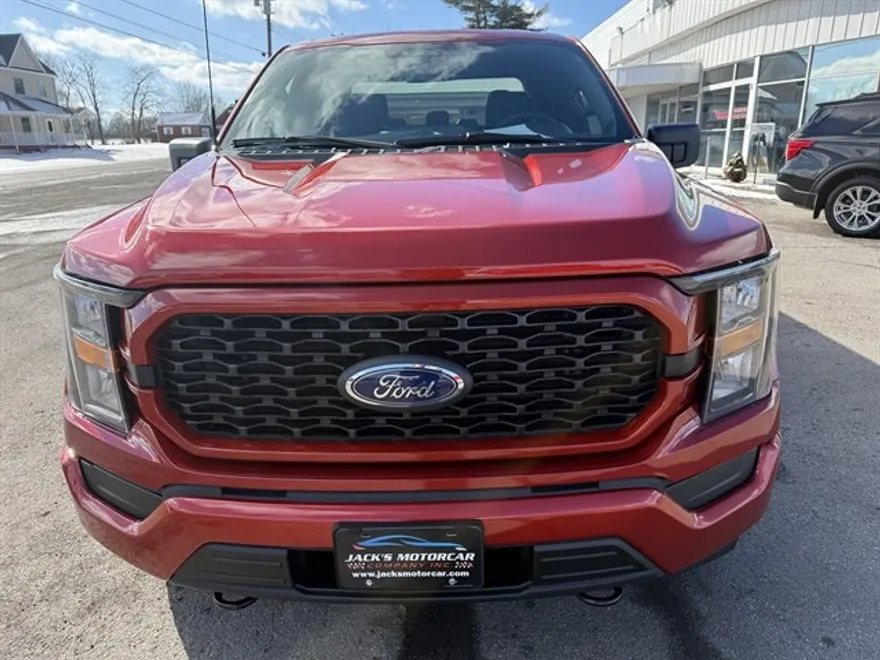 2023 Ford F-150 STX photo 1