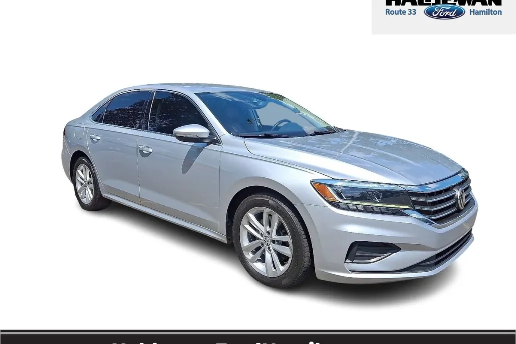 2020 Volkswagen Passat 2.0T SE photo 1