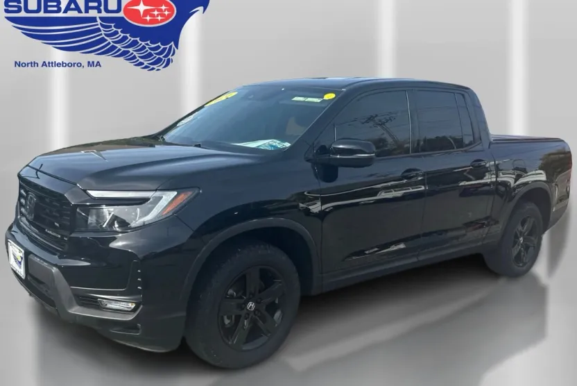 2021 Honda Ridgeline Black Edition photo 1