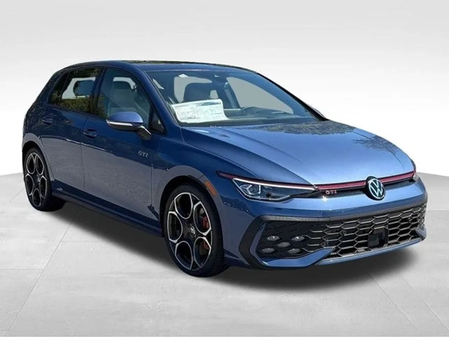 2025 Volkswagen Golf GTI Autobahn photo 1