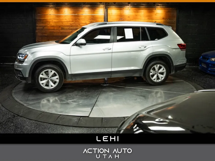 2018 Volkswagen Atlas V6 SE photo 1