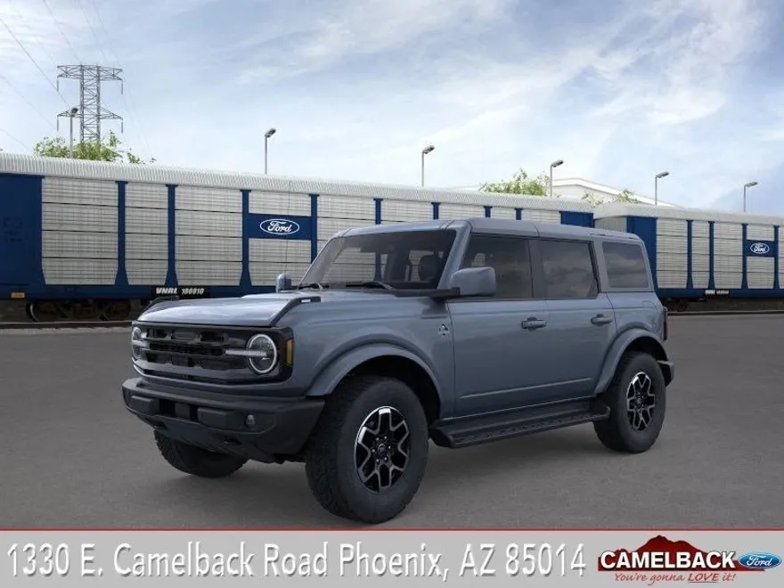 2025 Ford Bronco Outer Banks photo 1