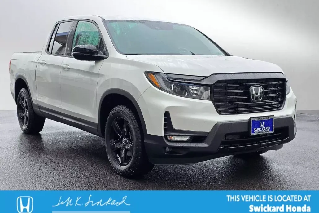 2023 Honda Ridgeline Black Edition photo 1