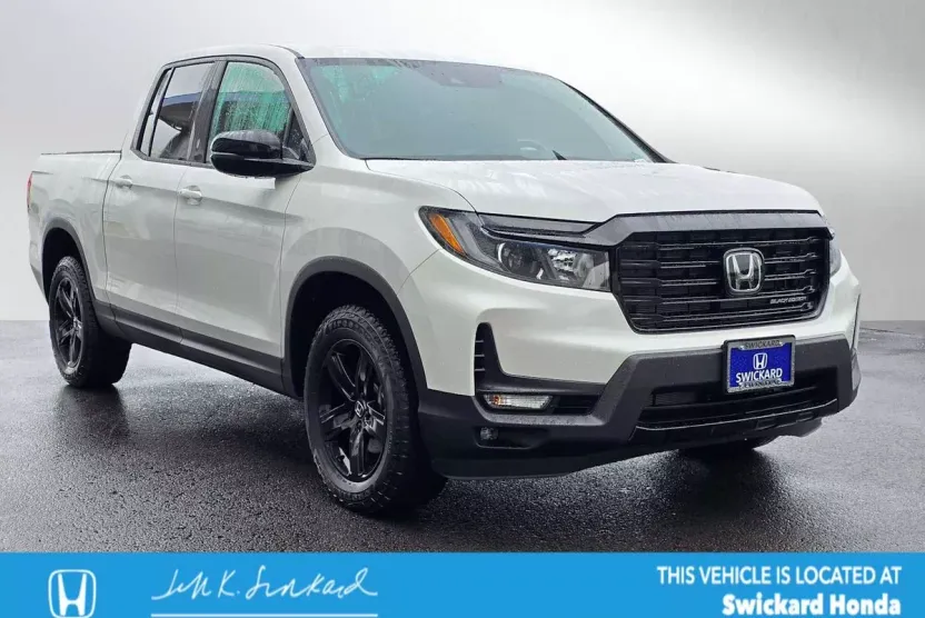 2023 Honda Ridgeline Black Edition photo 1