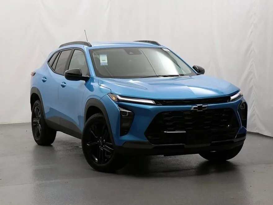 2025 Chevrolet Trax ACTIV photo 1