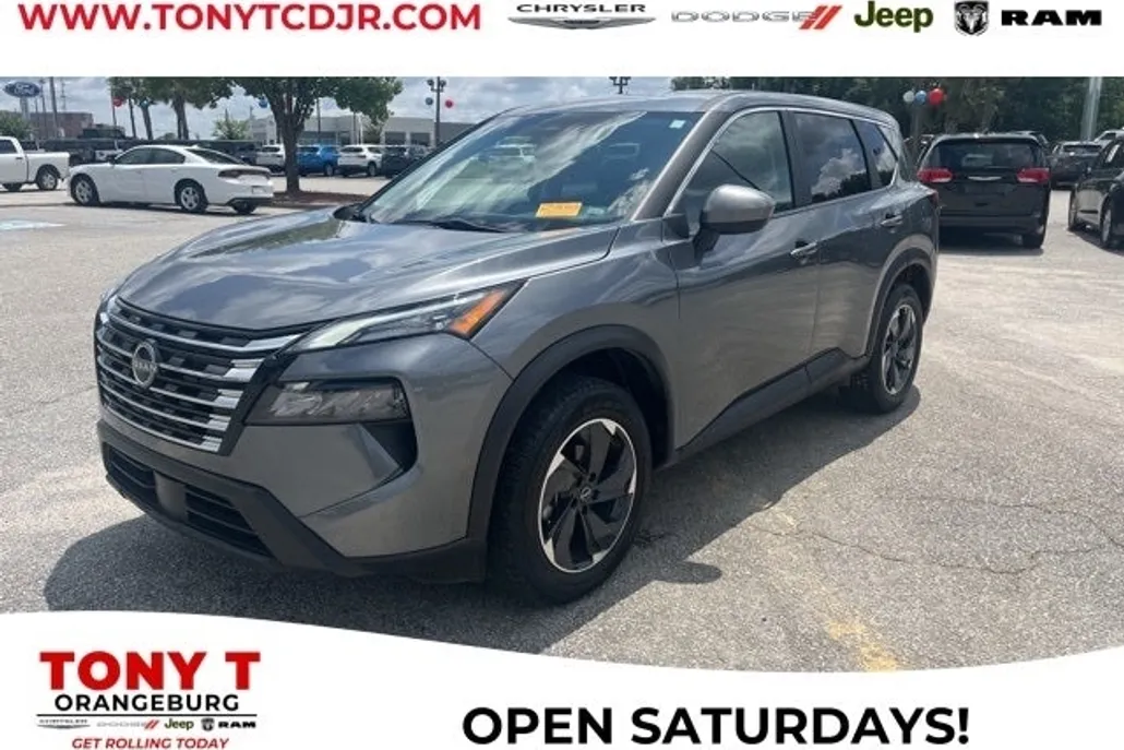 2024 Nissan Rogue SV photo 1