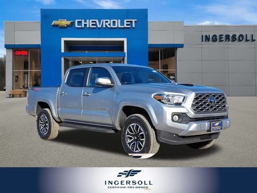 2022 Toyota Tacoma TRD Sport photo 1