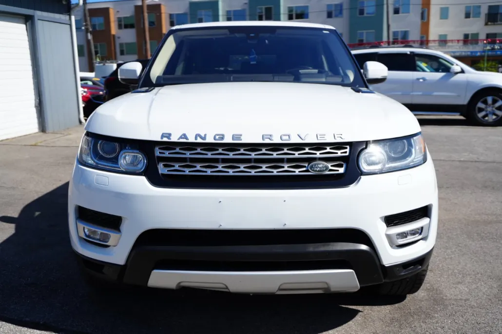 2016 Land Rover Range Rover Sport HSE photo 1