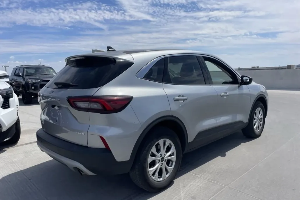 2024 Ford Escape Active photo 1
