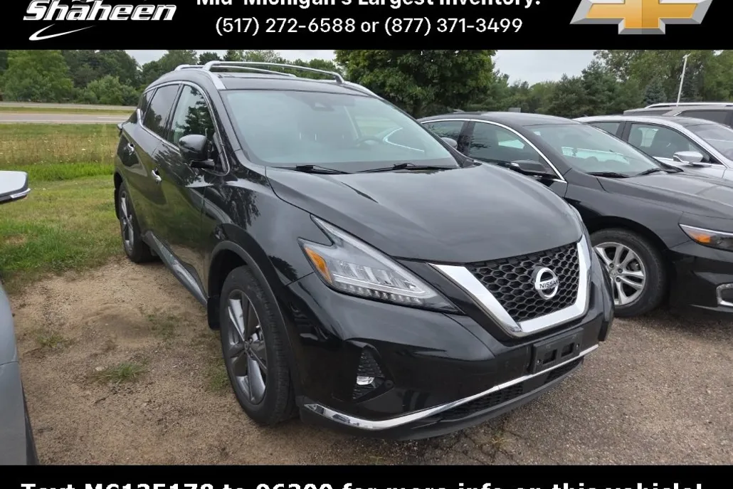 2021 Nissan Murano Platinum photo 1