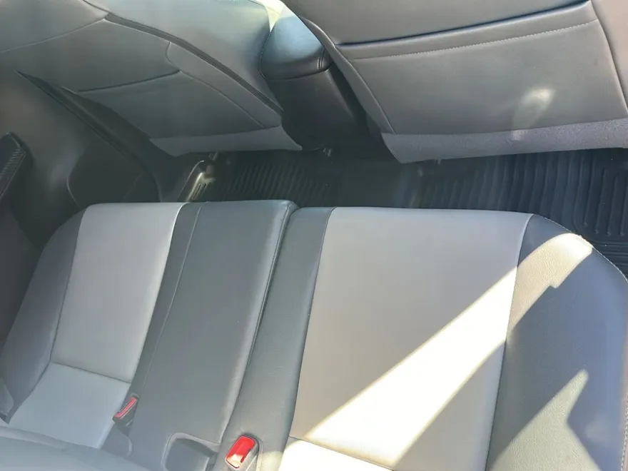 2014 Toyota RAV4 Limited Sport photo 1